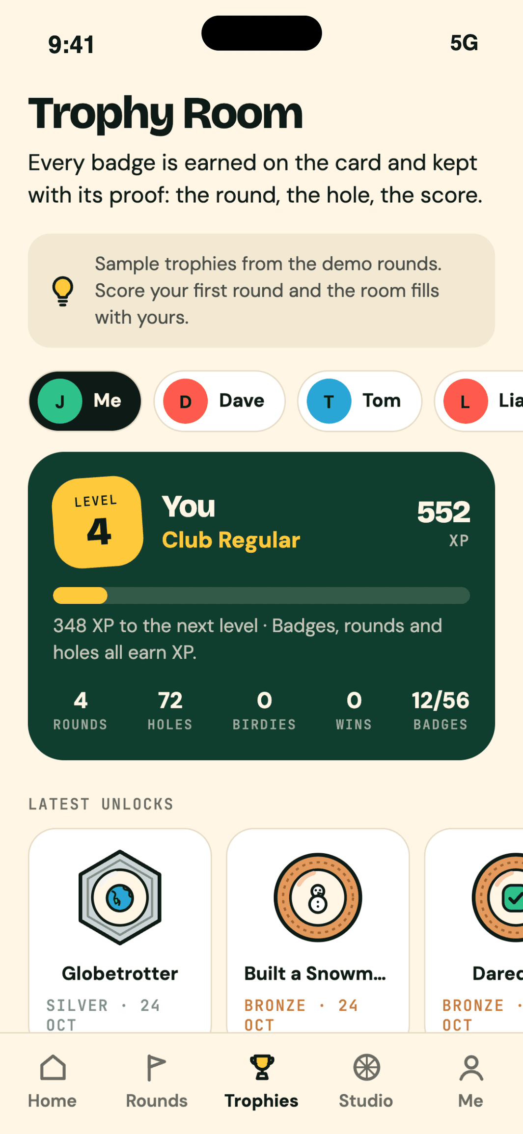 Trophy Room: level 4 Club Regular on 552 XP, latest unlocks Globetrotter and Built a Snowman